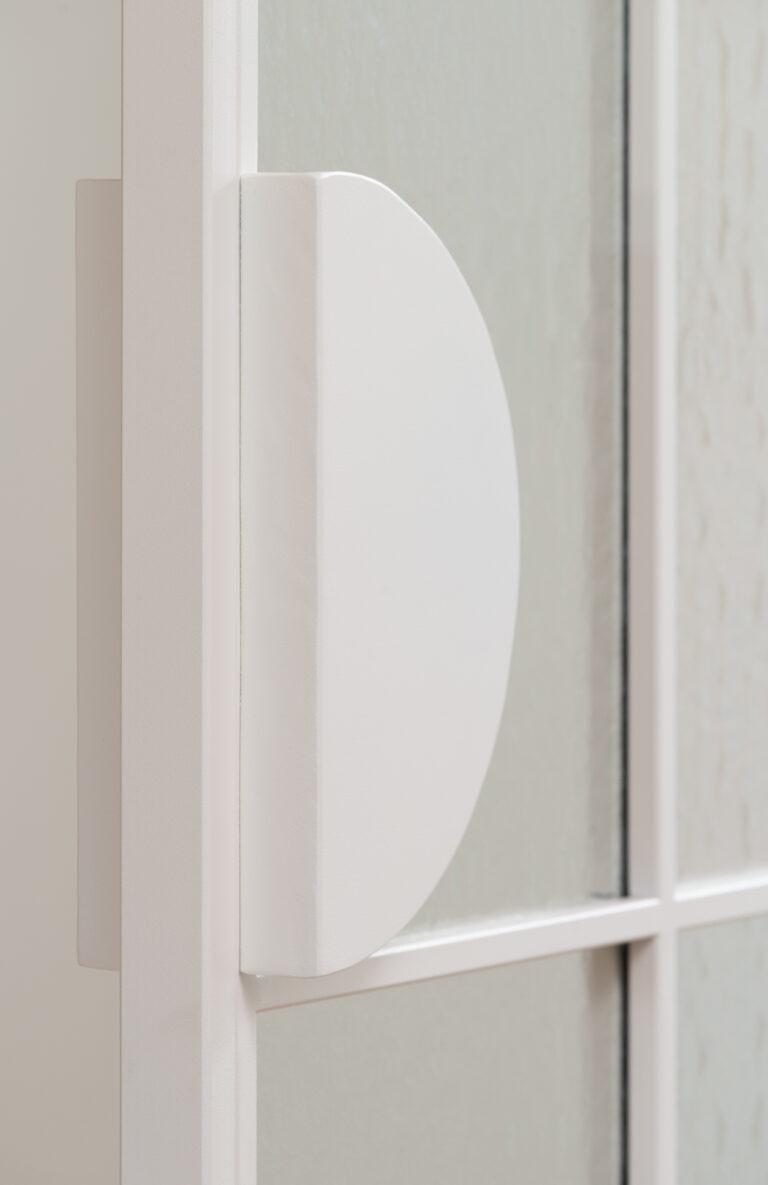 Scharnierende Stalen deur RAL9010 met kathedraal glas 04